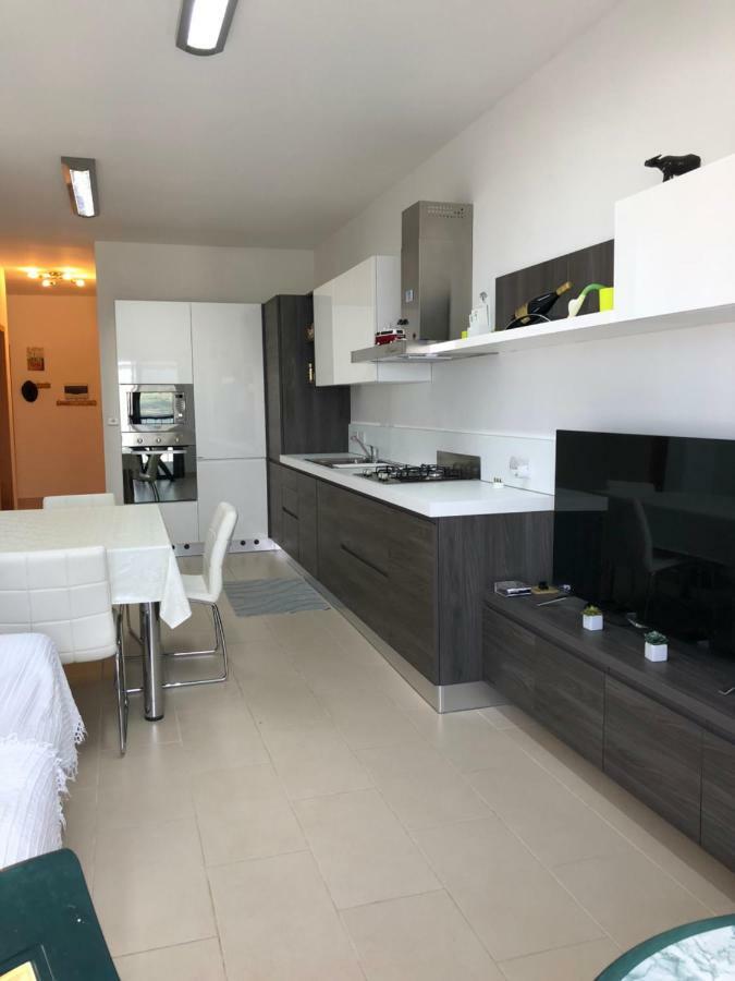 Modern Apartment With Sea View Mellieha Luaran gambar