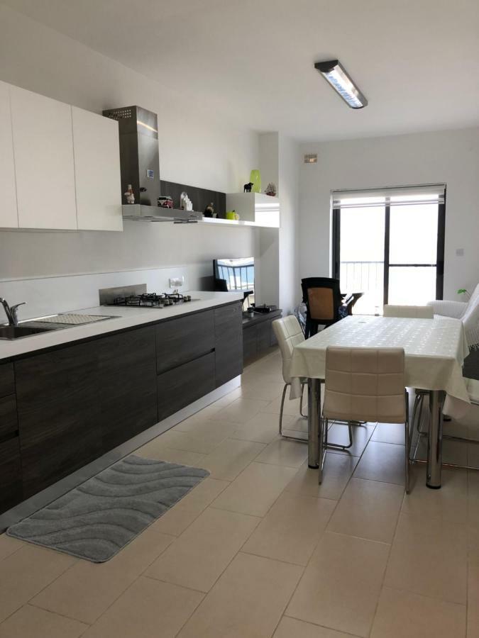 Modern Apartment With Sea View Mellieha Luaran gambar